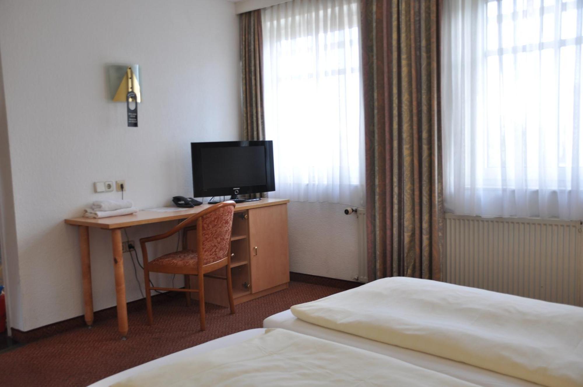דארמשטאדט Hotel Hornung מראה חיצוני תמונה